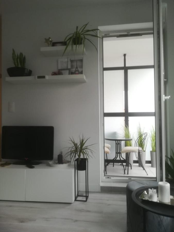 Obroncow Wybrzeza Apartment Gdansk Ngoại thất bức ảnh
