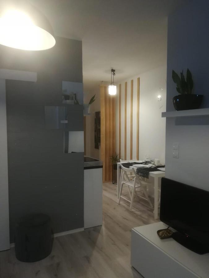 Obroncow Wybrzeza Apartment Gdansk Ngoại thất bức ảnh