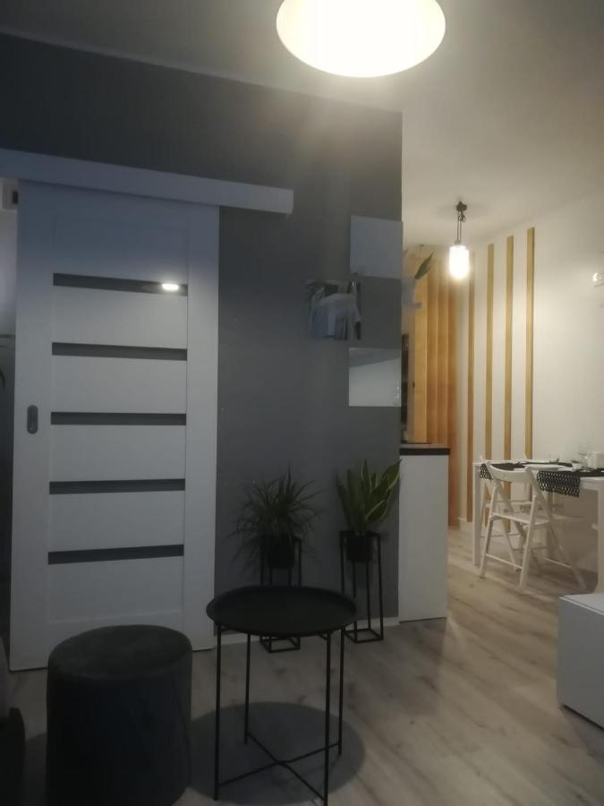 Obroncow Wybrzeza Apartment Gdansk Ngoại thất bức ảnh