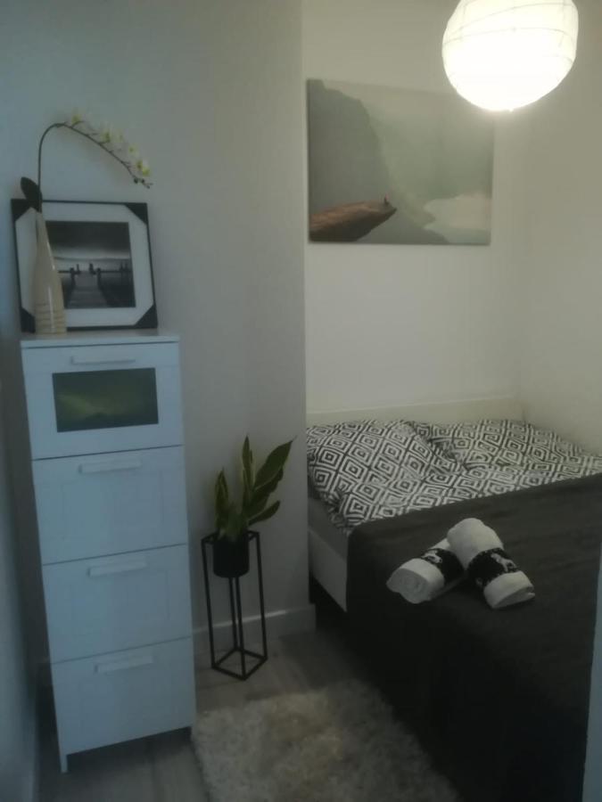 Obroncow Wybrzeza Apartment Gdansk Ngoại thất bức ảnh